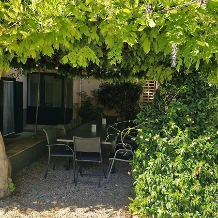 Domaine 15 Pers, Piscine, Petanque, Canal Du Midi Holiday home Carcassonne
